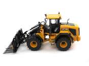 AT-Collections | JCB JCB | AT3200180 | 1/32 | JCB 435S Agri wheel loader with grass fork | 