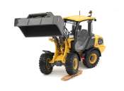 AT-Collections | Volvo Volvo | AT3200164 | 1/32 | Volvo L25 Compact Wheel Loader Electric | 